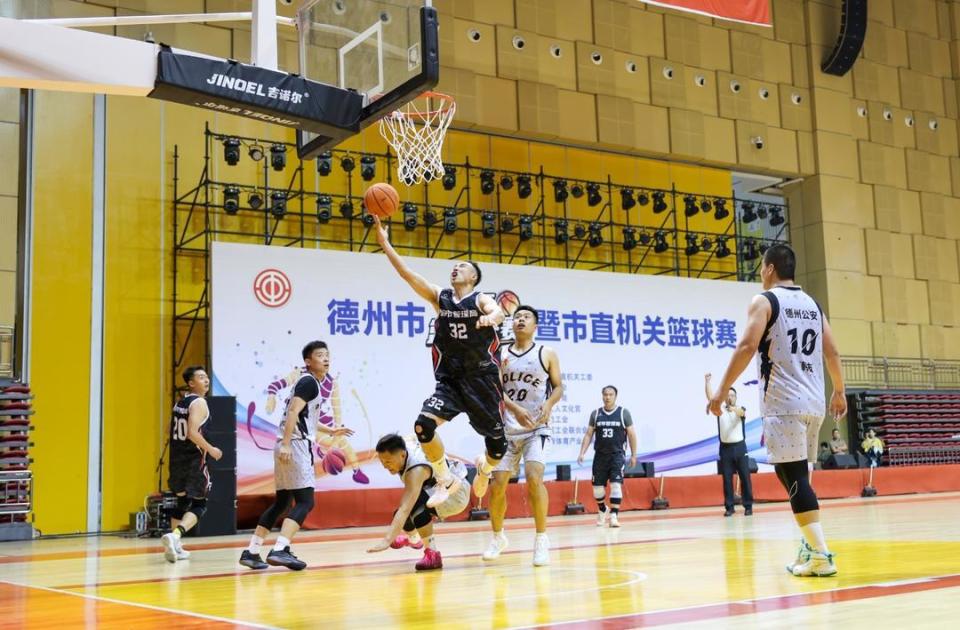 贺莹莹, 集团代表队