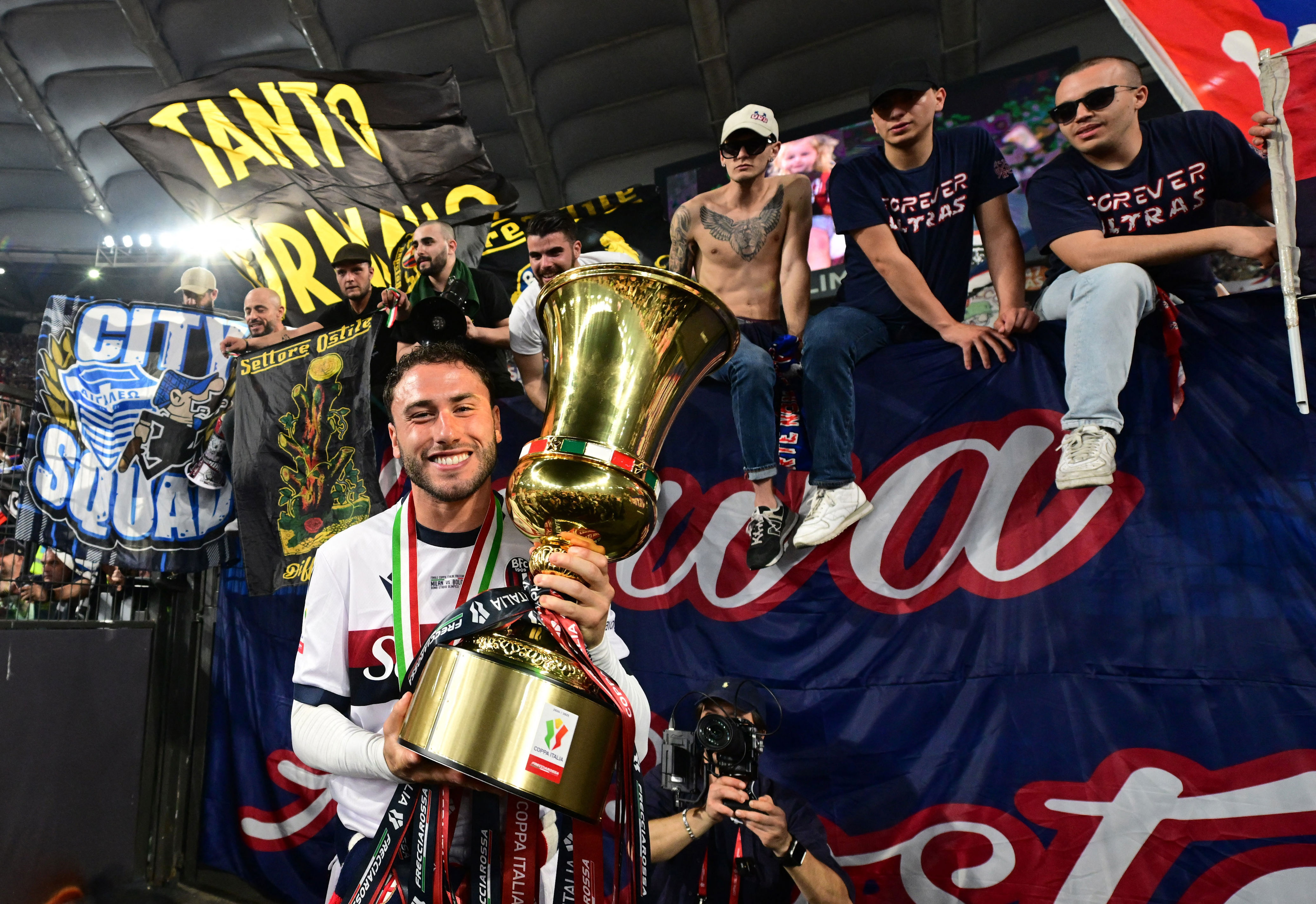 的深爱未能, yid, 洛尼亚的伟 的深爱未能, yid, 洛尼亚的伟